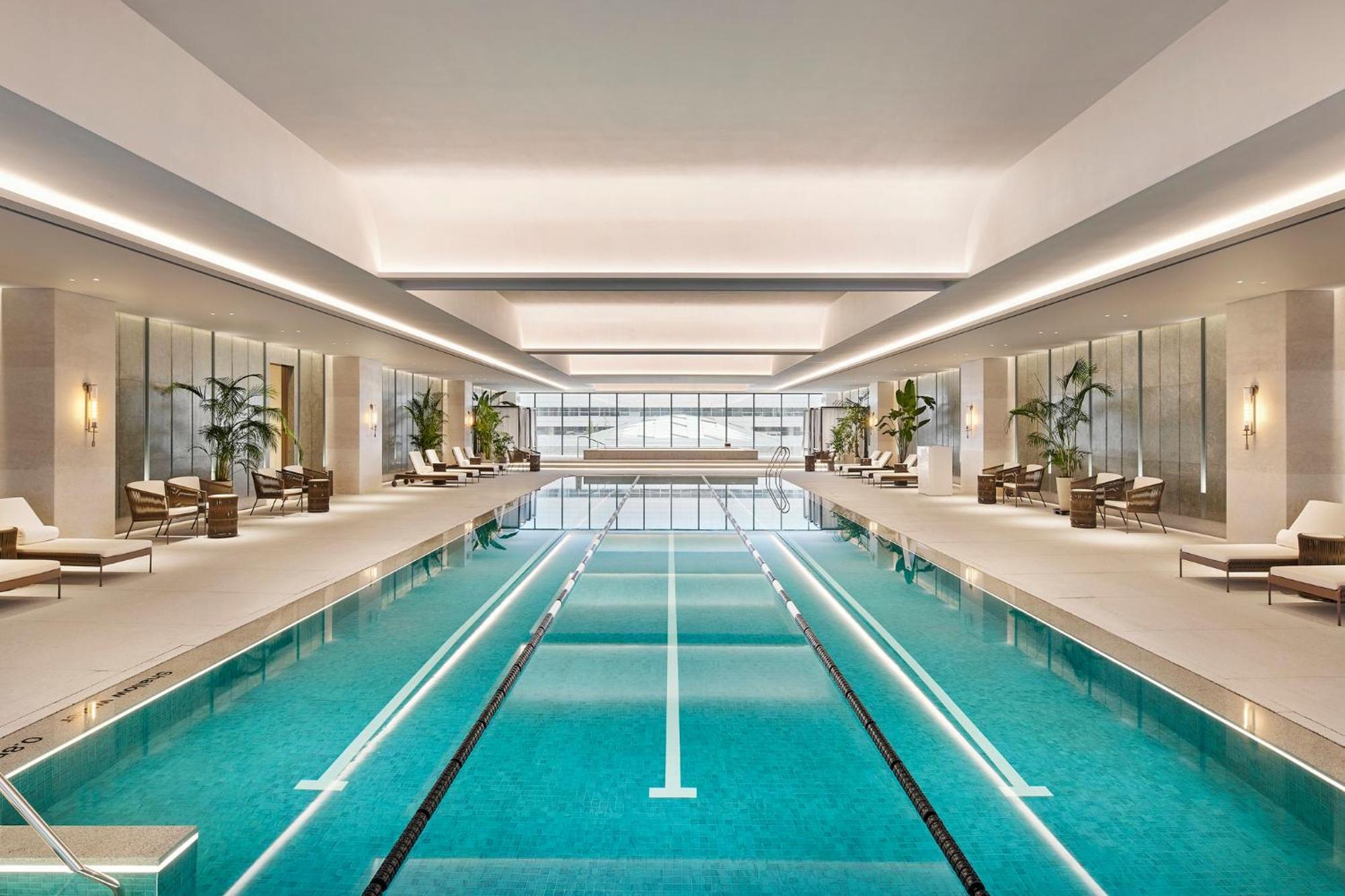 Grand Intercontinental Parnas By Ihg 5*