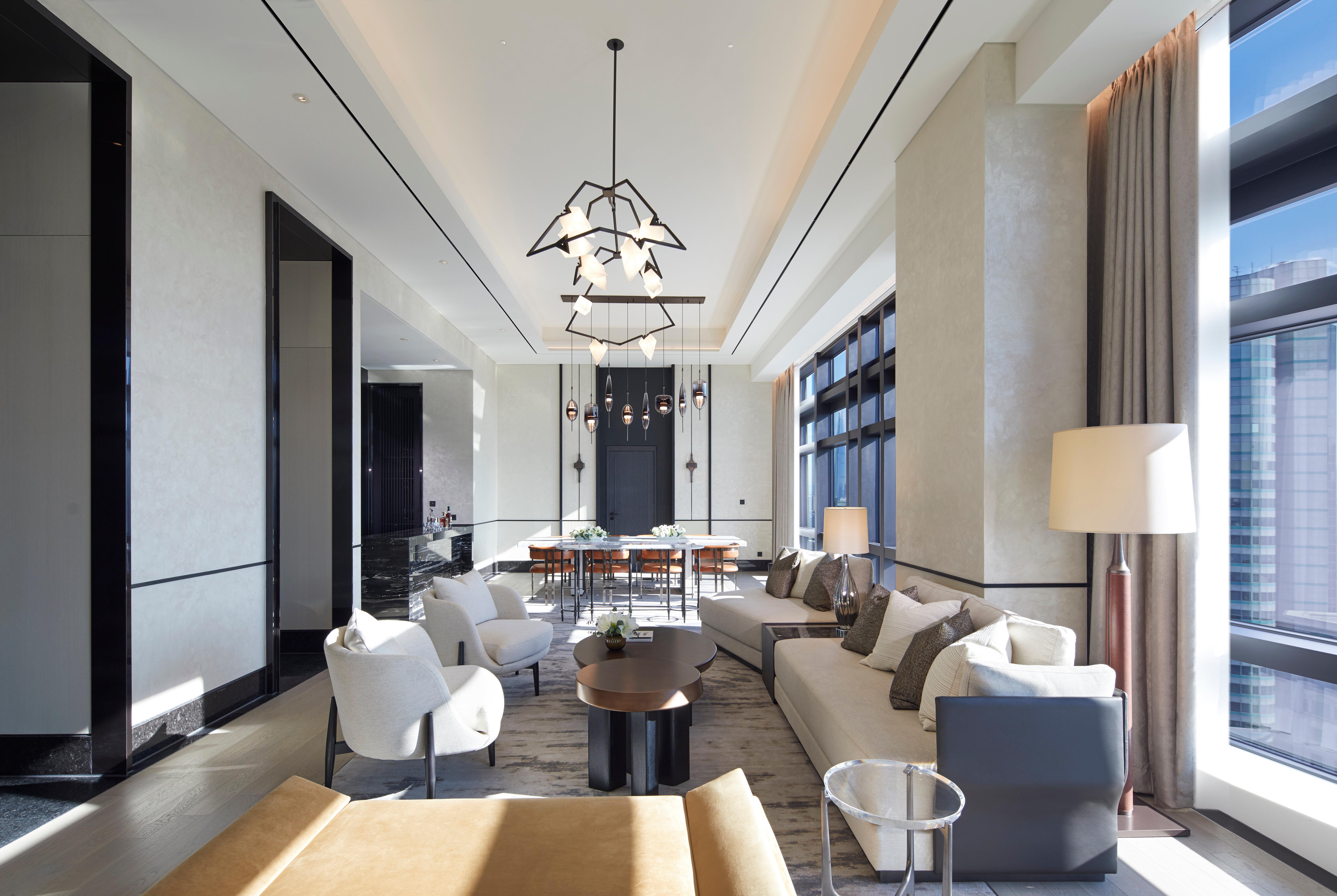Grand Intercontinental Parnas By Ihg Hotel