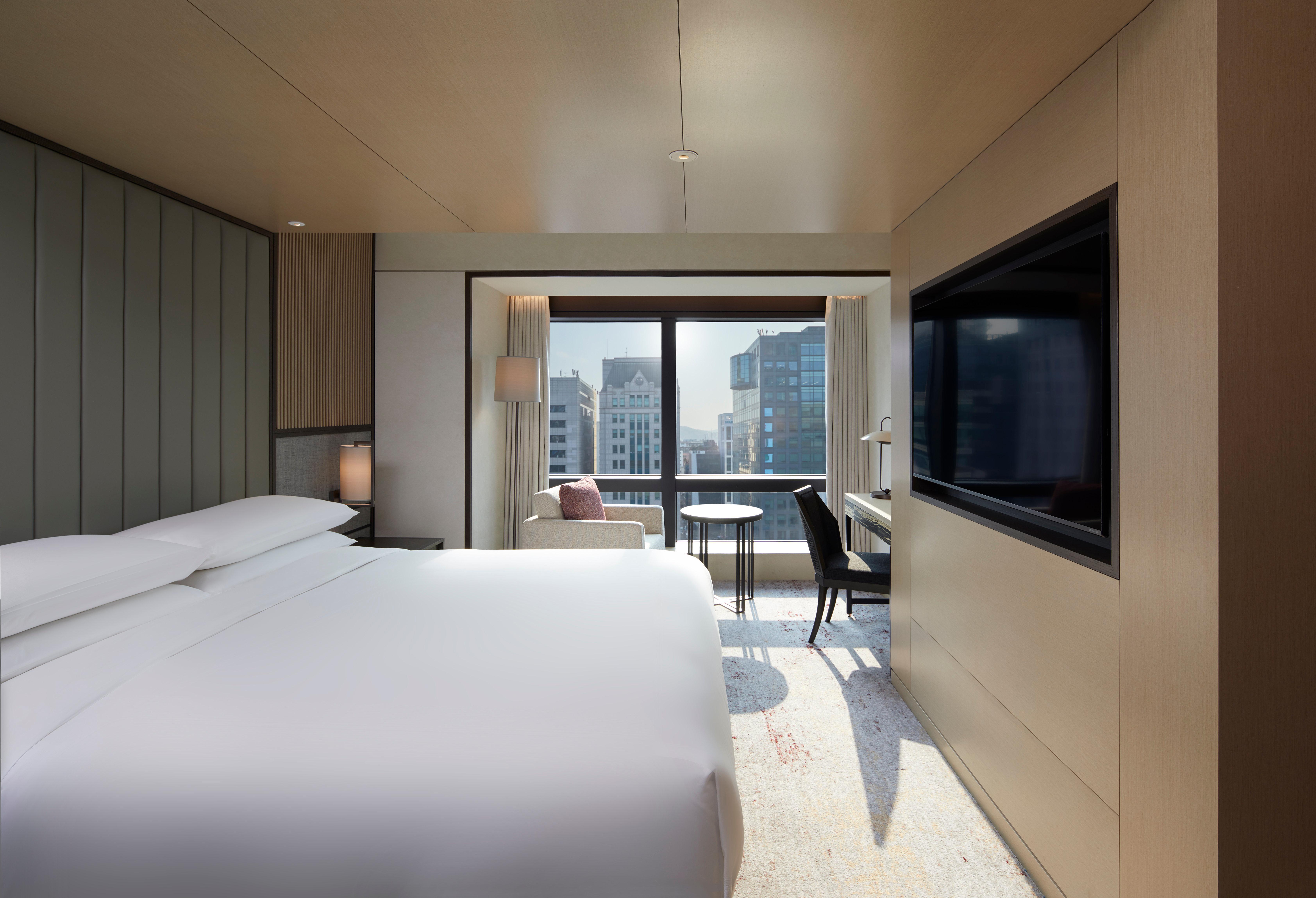Grand Intercontinental Parnas By Ihg Hotel 5*