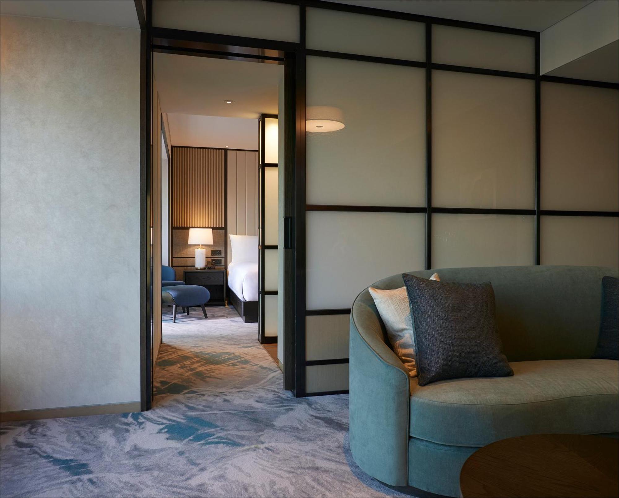 Hotel Grand Intercontinental Parnas By Ihg
